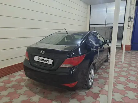 Hyundai Accent 2015 года за 3 700 000 тг. в Сарыагаш – фото 3