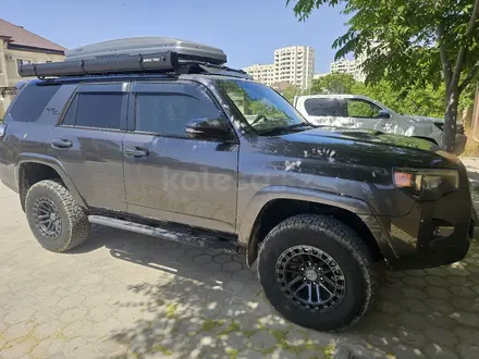 Toyota 4Runner 2021 года за 27 500 000 тг. в Актау – фото 2
