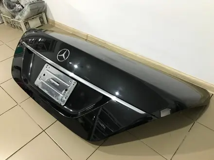 Крышка багажника Mercedes-Benz W221 (дорестайлинг) из Японии за 80 000 тг. в Астана – фото 2