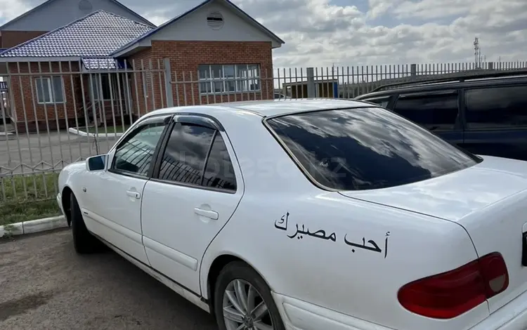 Mercedes-Benz E 230 1996 годаfor2 300 000 тг. в Астана