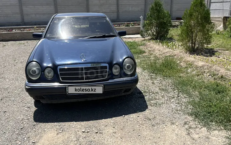 Mercedes-Benz E 320 1998 годаүшін2 750 000 тг. в Алматы