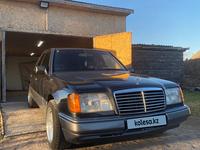 Mercedes-Benz E 280 1994 года за 3 500 000 тг. в Астана