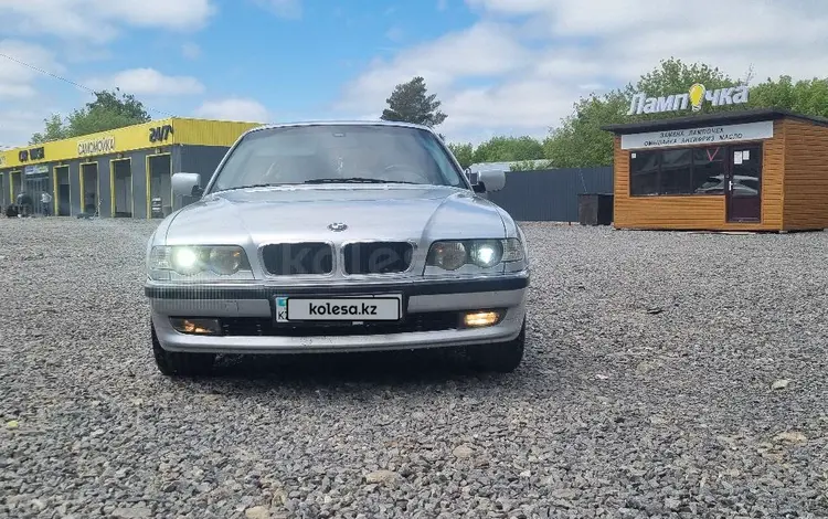 BMW 730 1998 годаүшін4 500 000 тг. в Караганда