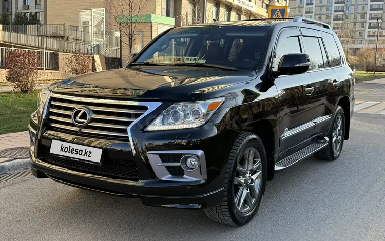 Lexus LX 570 2014 годаүшін28 500 000 тг. в Алматы