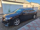 Toyota Camry 2013 года за 7 000 000 тг. в Атырау – фото 2