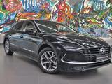 Hyundai Sonata 2020 года за 11 290 000 тг. в Алматы – фото 3