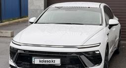 Hyundai Sonata 2025 годаүшін13 640 000 тг. в Астана – фото 2
