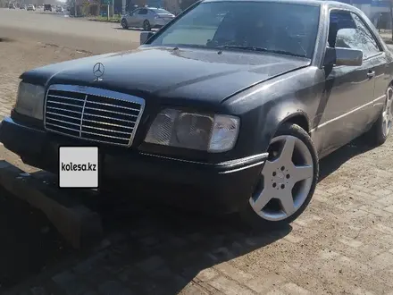 Mercedes-Benz E 230 1991 года за 2 100 000 тг. в Уральск – фото 5