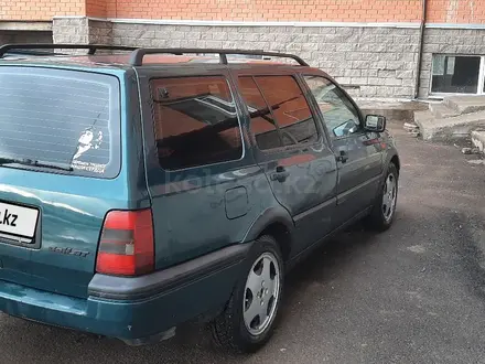 Volkswagen Golf 1994 года за 1 600 000 тг. в Астана – фото 4