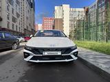 Hyundai Elantra 2024 года за 8 200 000 тг. в Астана – фото 2