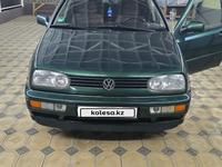 Volkswagen Golf 1998 годаfor3 950 000 тг. в Алматы