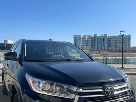 Toyota Highlander 2019 года за 17 000 000 тг. в Атырау – фото 15