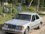 Mercedes-Benz E 260 1986 года за 600 000 тг. в Талгар – фото 2