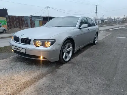 BMW 735 2004 года за 4 900 000 тг. в Усть-Каменогорск – фото 3