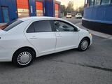 Toyota Yaris 2010 годаүшін3 800 000 тг. в Астана – фото 2