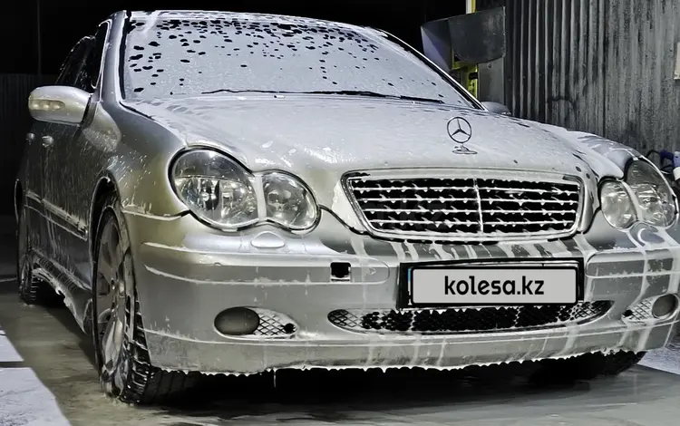 Mercedes-Benz C 200 2002 года за 3 480 000 тг. в Шымкент