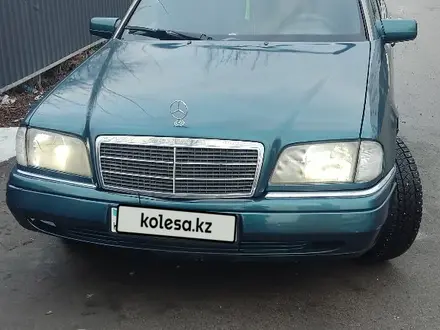 Mercedes-Benz C 180 1995 года за 1 440 000 тг. в Алматы – фото 14