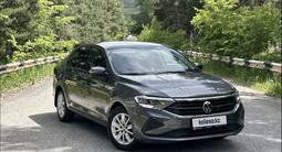 Volkswagen Polo 2021 года за 7 450 000 тг. в Костанай
