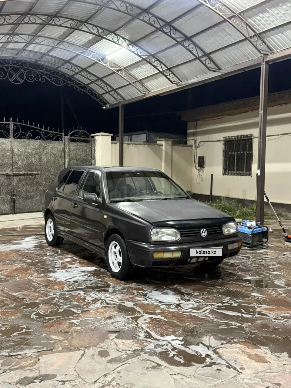 Volkswagen Golf, 1994