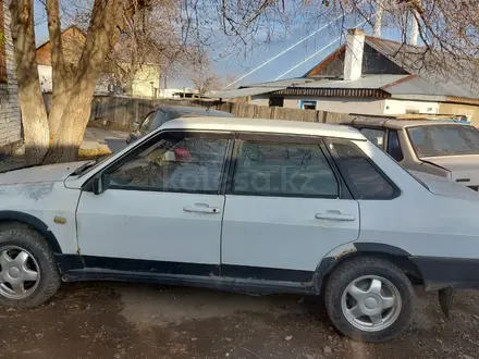 ВАЗ (Lada) 21099 1990 года за 600 000 тг. в Семей – фото 2