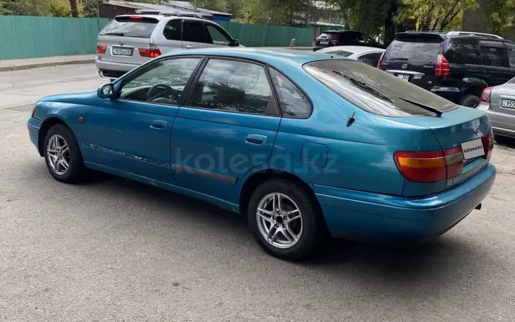 Toyota Carina E 1997 года за 1 200 000 тг. в Алматы