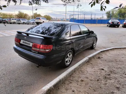 Toyota Carina E 1995 года за 1 700 000 тг. в Байконыр – фото 4