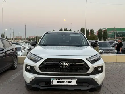 Toyota RAV4 2024 года за 16 700 000 тг. в Актобе – фото 2