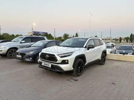Toyota RAV4 2024 года за 16 700 000 тг. в Актобе