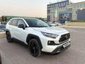 Toyota RAV4 2024 года за 16 700 000 тг. в Актобе – фото 4