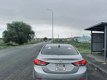 Hyundai Elantra 2015 года за 3 300 000 тг. в Актобе – фото 3