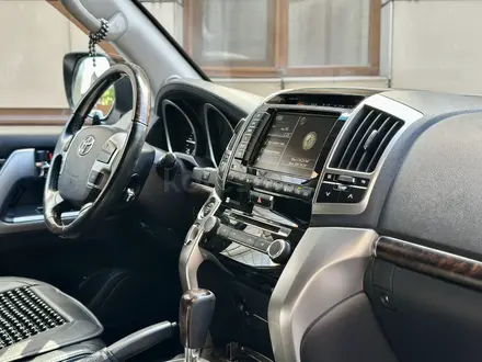 Toyota Land Cruiser 2014 года за 24 000 000 тг. в Семей – фото 19