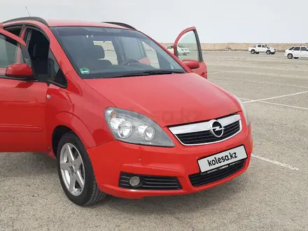 Opel Zafira 2006 года за 4 000 000 тг. в Актау – фото 3