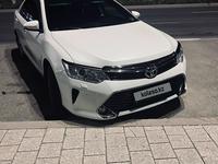 Toyota Camry 2017 годаfor14 500 000 тг. в Атырау