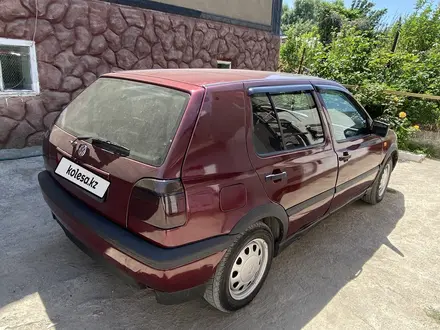 Volkswagen Golf 1993 года за 1 320 000 тг. в Алматы