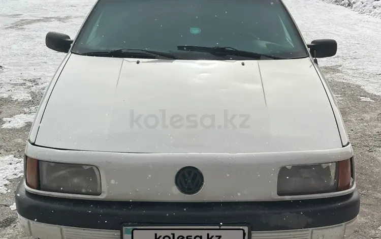 Volkswagen Passat 1992 года за 700 000 тг. в Алматы