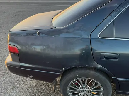 Toyota Camry 1998 года за 2 700 000 тг. в Кызылорда – фото 9