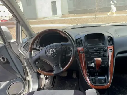 Lexus RX 300 2001 года за 6 000 000 тг. в Кордай – фото 4