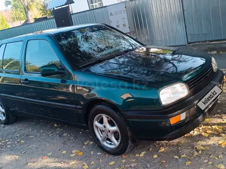 Volkswagen Golf 1995 года за 1 400 000 тг. в Тараз – фото 3