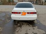 Toyota Camry 2000 годаүшін2 600 000 тг. в Алматы – фото 2