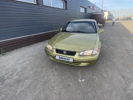 Toyota Camry 1999 года за 3 500 000 тг. в Павлодар – фото 3