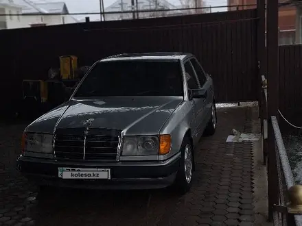 Mercedes-Benz E 230 1990 года за 1 150 000 тг. в Алматы – фото 5