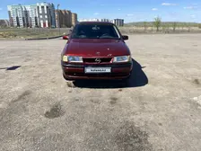 Opel Vectra, 1991