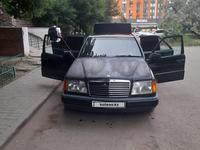 Mercedes-Benz E 220 1995 года за 1 200 000 тг. в Астана