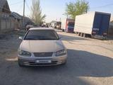 Toyota Camry 1998 года за 2 650 000 тг. в Жаркент – фото 2