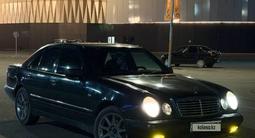 Mercedes-Benz E 280 1999 года за 2 700 000 тг. в Усть-Каменогорск – фото 2