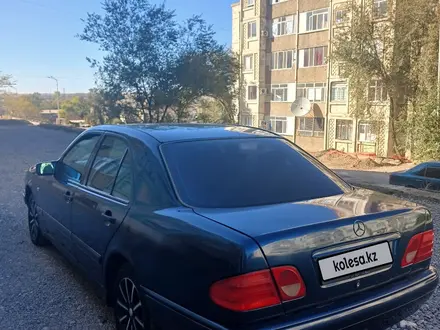 Mercedes-Benz E 230 1998 года за 2 700 000 тг. в Караганда – фото 10