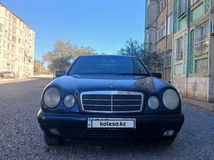 Mercedes-Benz E 230 1998 года за 2 700 000 тг. в Караганда – фото 9