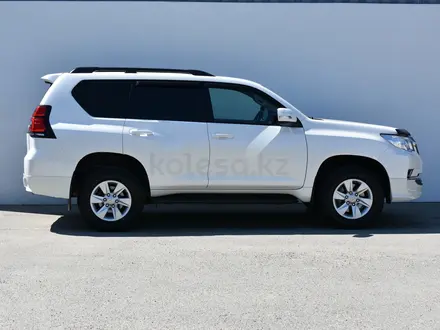 Toyota Land Cruiser Prado 2019 года за 19 000 000 тг. в Атырау – фото 7