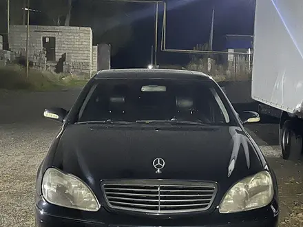 Mercedes-Benz S 500 2000 года за 2 700 000 тг. в Тараз – фото 2