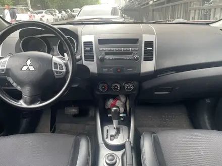 Mitsubishi Outlander 2011 года за 5 000 000 тг. в Алматы – фото 3